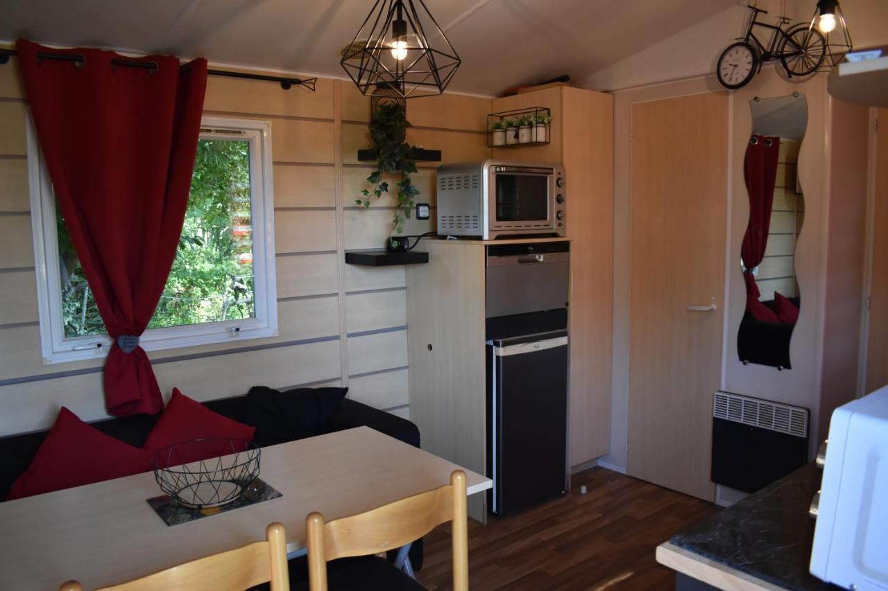 Mobil-Home Sur Terrain Bucolique 耶尔 外观 照片
